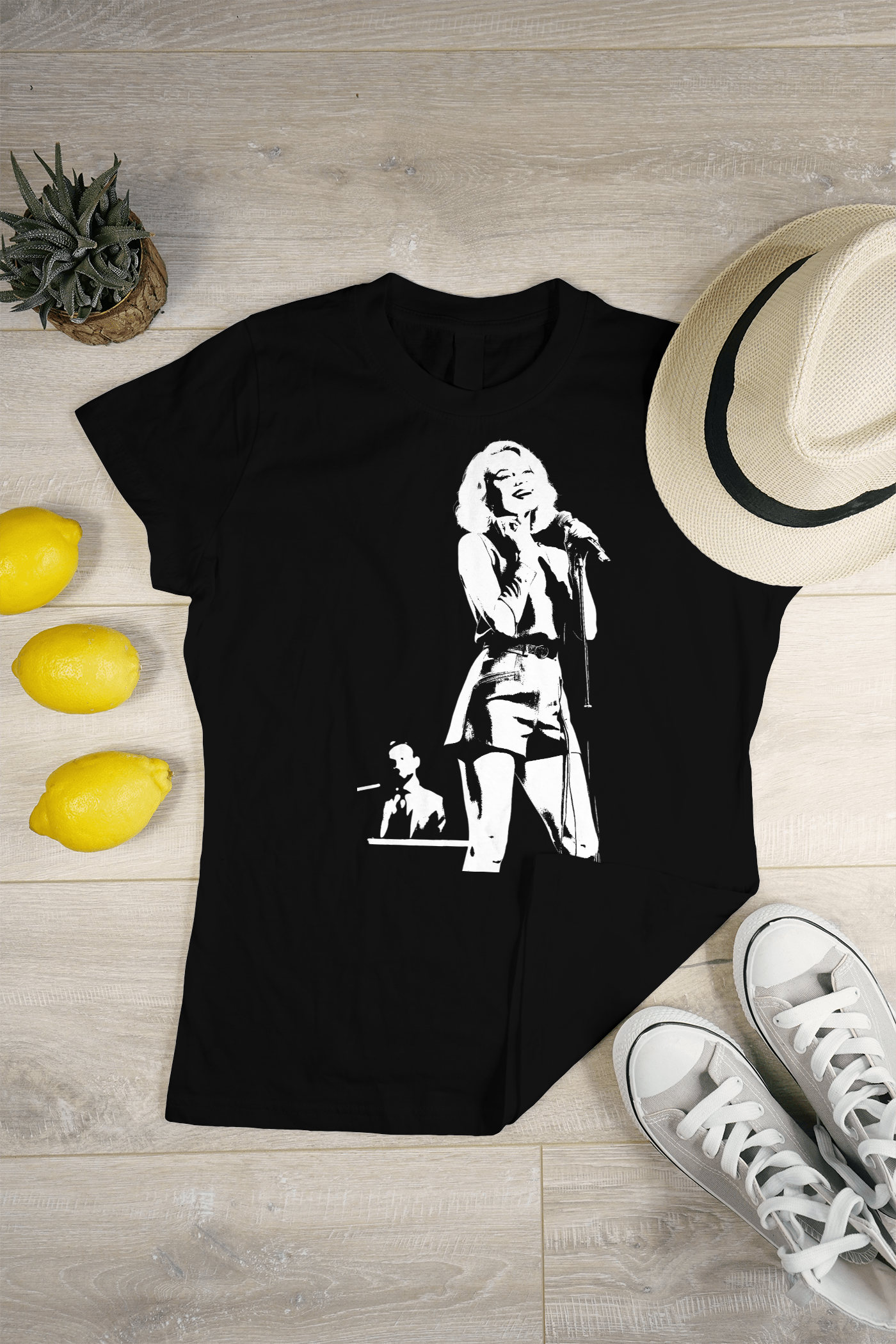 Round Neck T-Shirt – The Lady Singer